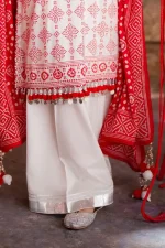 Unstitched 3Pc Printed Lawn Dress by Gul Ahmed CL-42316A - Image 4