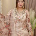 Mb Floral ( Biscuit)