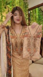 Mb Katdana Rose (Biscuit) - Image 3