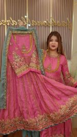 Mb Gown ( Pink ) - Image 4